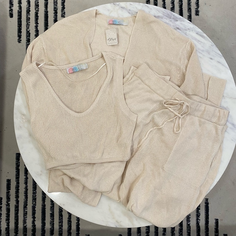 Free People Beach 3 Piece Lounge Knit Set Beige sz M Linen Blend NEW